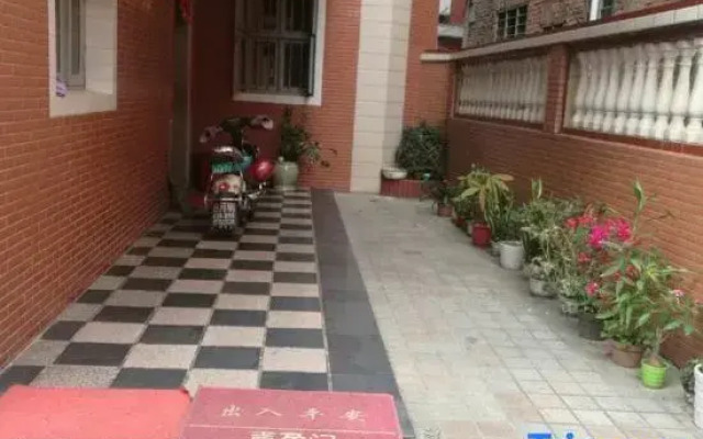 Qingjing Xiaowu Hostel