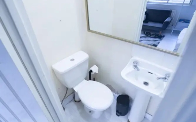 Solo Stay Contractor Pad Near New St Station