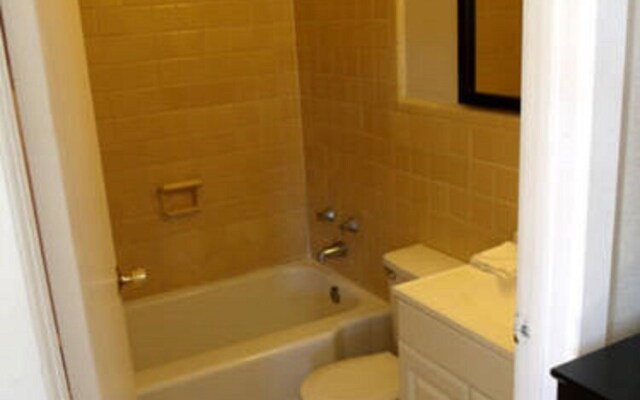 Woodlawn Hills Motel