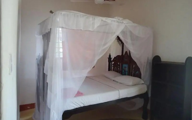 Dudu Villas N Backpackers