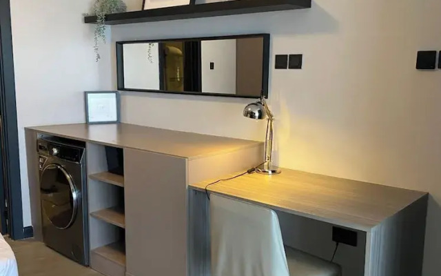 Escada Apartments