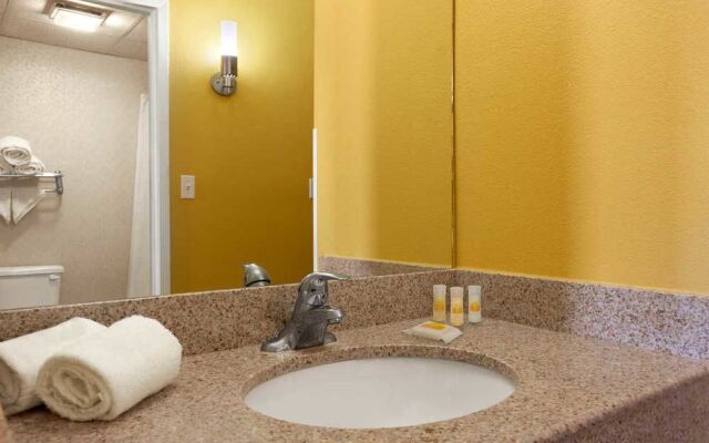 Days Inn Middleboro - Plymouth