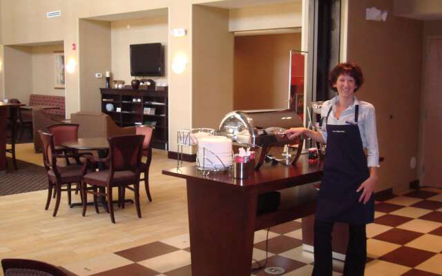 Hampton Inn & Suites Rochester-North