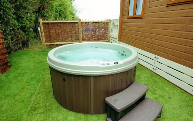 Bucklegrove Holiday Park