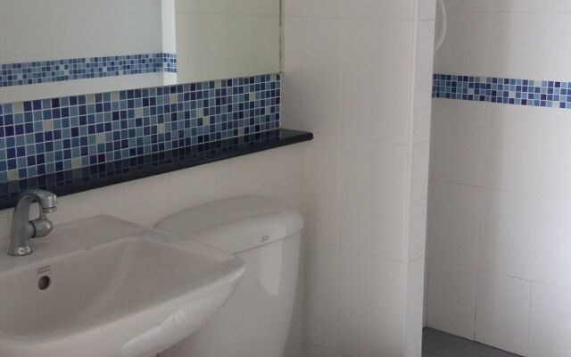 Say Hi Residences