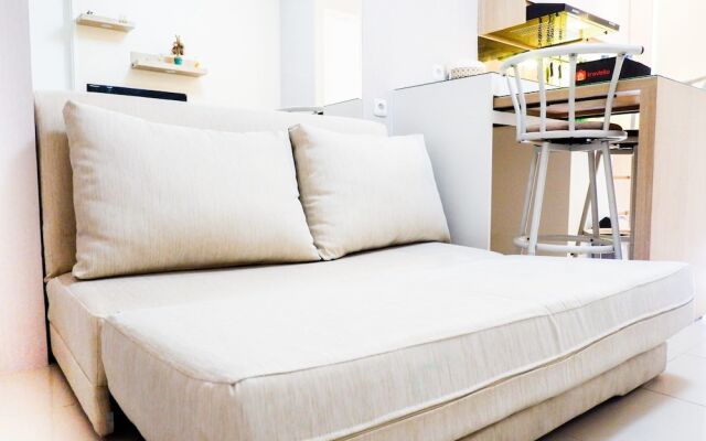 Modern and Comfy Design 2BR Bassura City Apartment