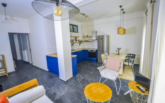 Dreamy Apartment City Center 9 thesbnbgr