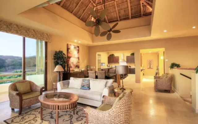 Los Veneros Penthouse