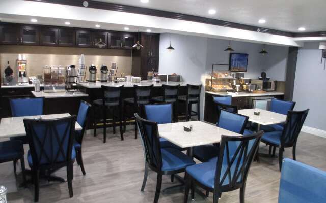 Best Western Plus Diamond Valley Inn