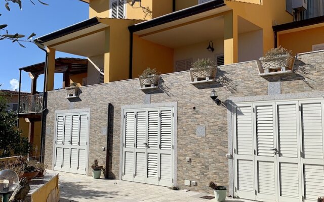 Residence Giallo San Teodoro