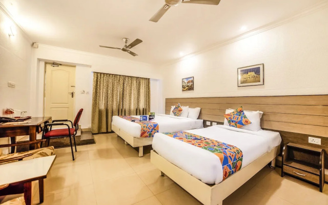FabHotel Flamingo Anna Nagar