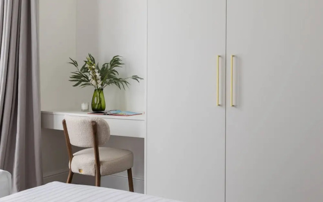 Westbourne Park Road Xviii by Onefinestay