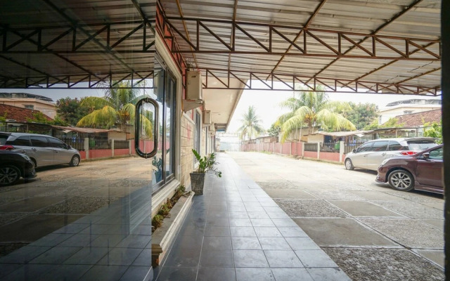 OYO 1273 Hotel Belvena