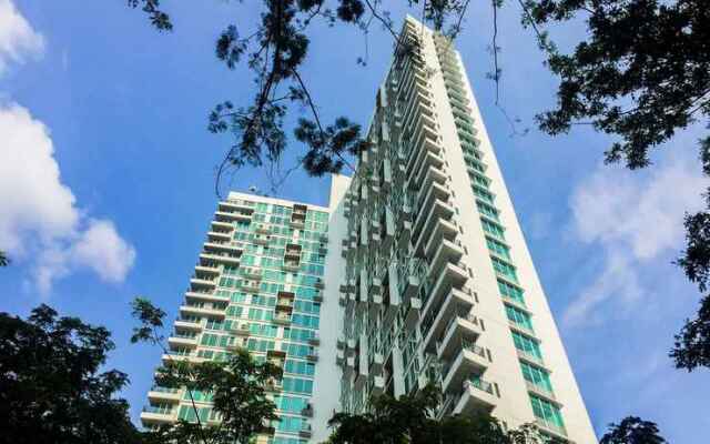 Cozy Studio Tree Park Apartment near ICE BSD