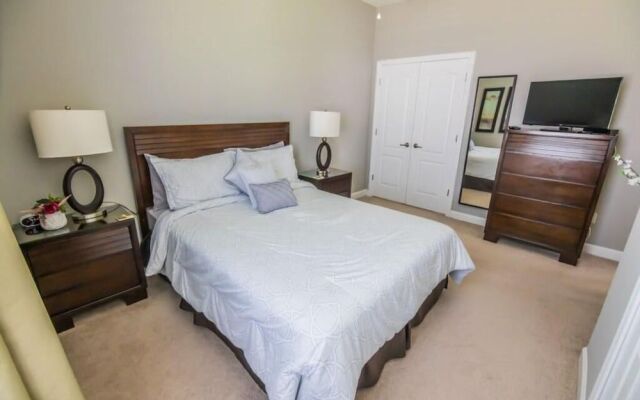 Hendrik's West Haven Vacation Home