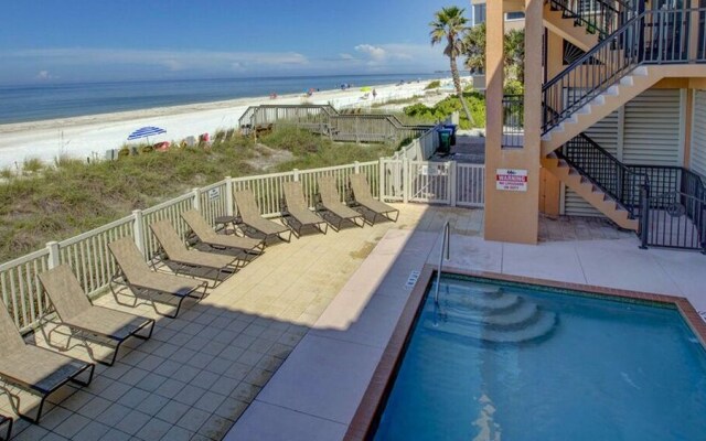 226 Bradenton Beach Club