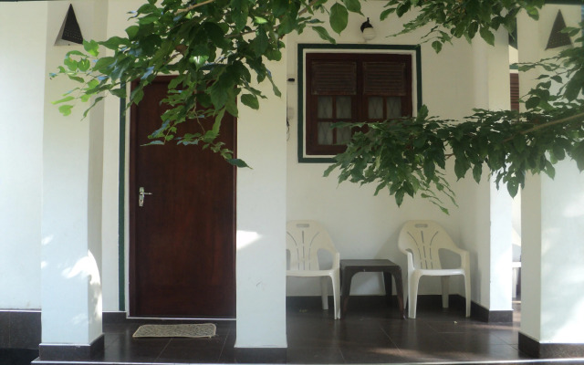 Avinka Holiday Home