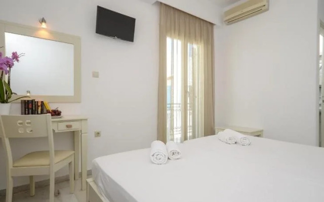 Soula Naxos Hotel