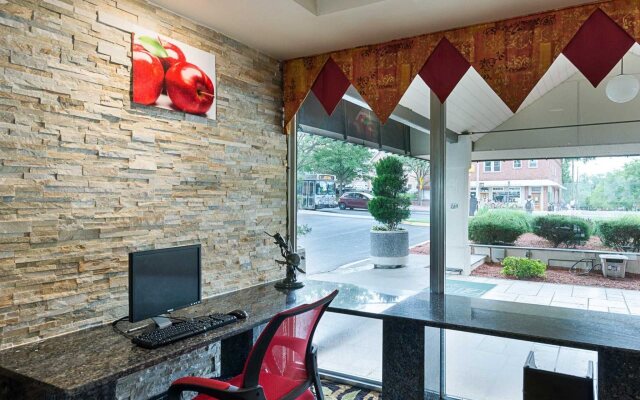 Quality Inn & Suites