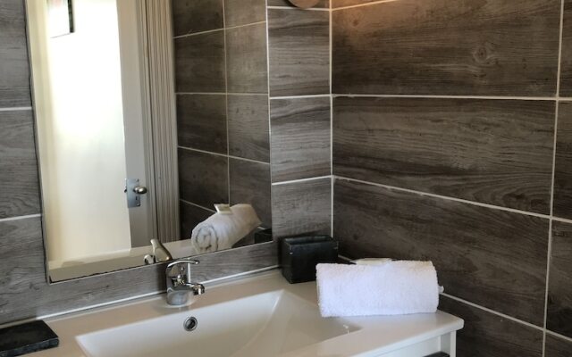 Hotel OASIS