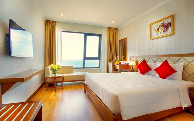Serene Beach Hotel Danang