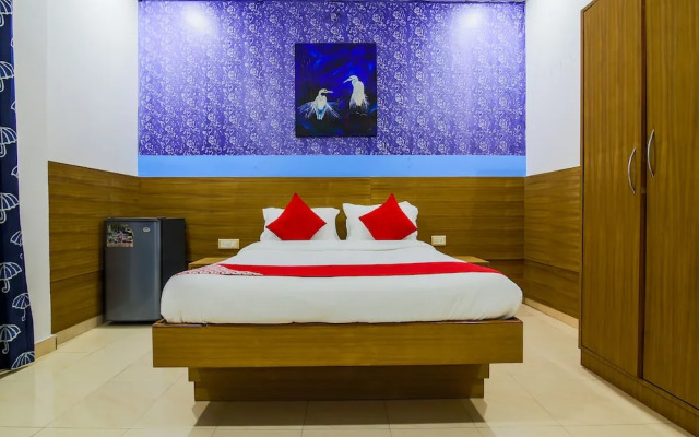 OYO 22056 Arambol Plaza Beach Resort