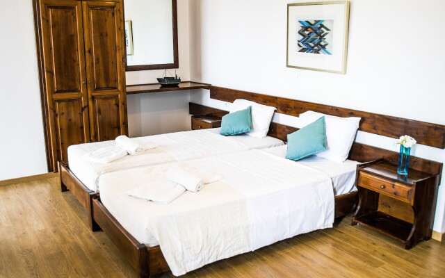 Folies Corfu Town Hotel Apartments