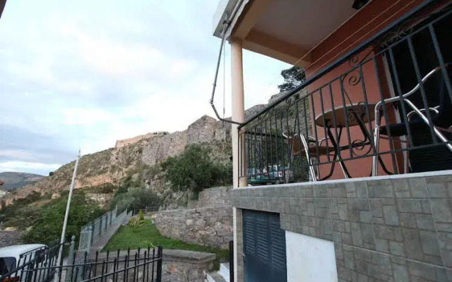 Villa Anthoula