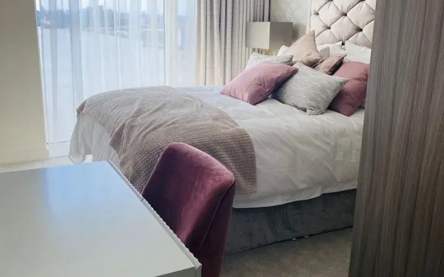 Cozy Riverview London Apartment Near the o2 Arena