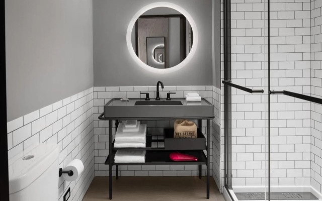 Moxy Houston Downtown