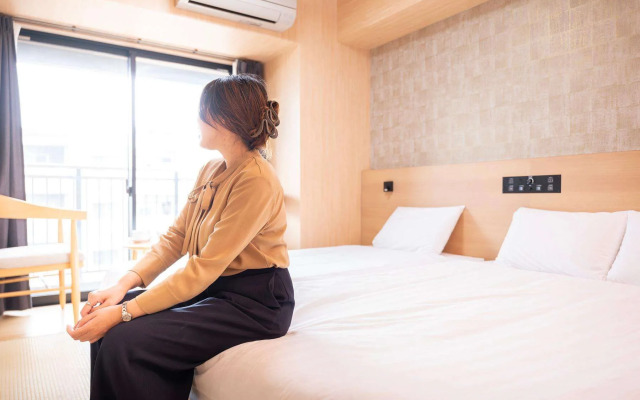 WELLSTAY Shinsekai Wakyo