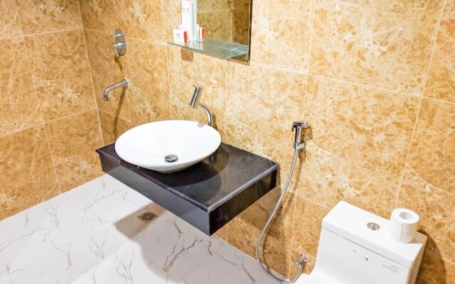 Deluxe 2BR Apartment at Grand Sungkono Lagoon