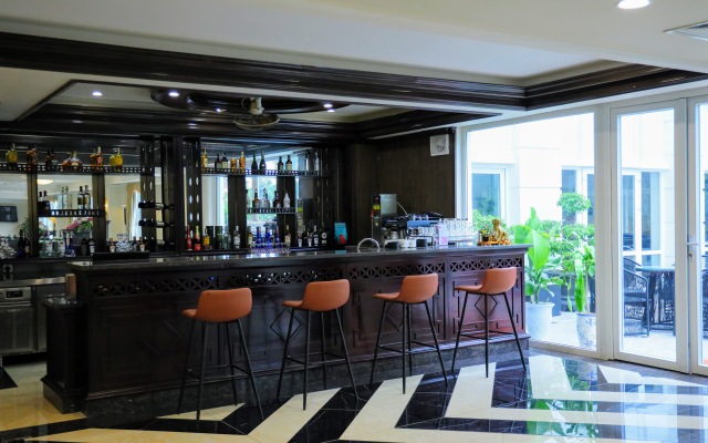 Ninh Binh Legend Hotel