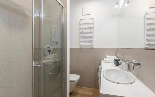 YourSecondFlat Grzybowska Metropoint