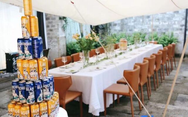 Xiaoyincicheng Shiba Flower Room B&B