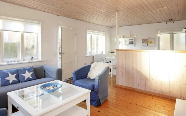 Rustic Holiday Home in Læsø near Sea