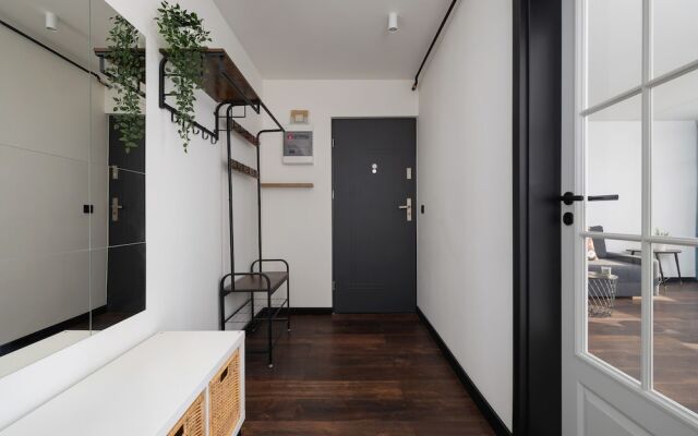 Two-bedroom Strzelców 9 by Renters