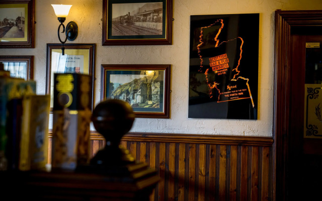 The Forth Inn