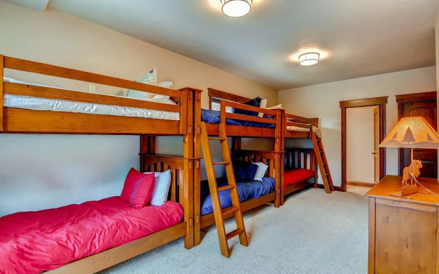 White Cloud Home #487