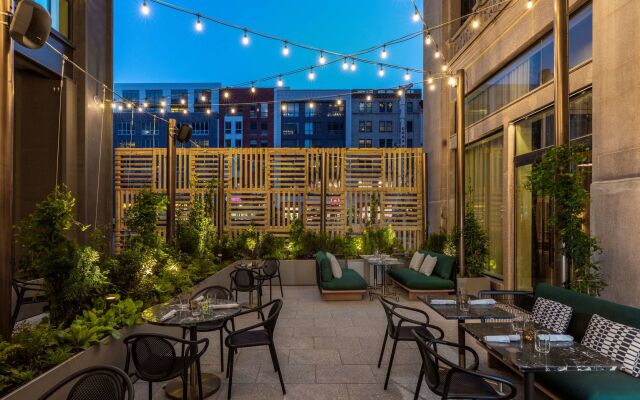 Canopy by Hilton Philadelphia Center City