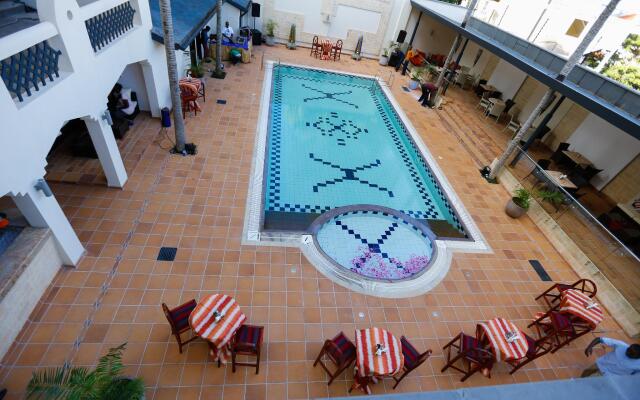 The Heron By Sarovar Portico India