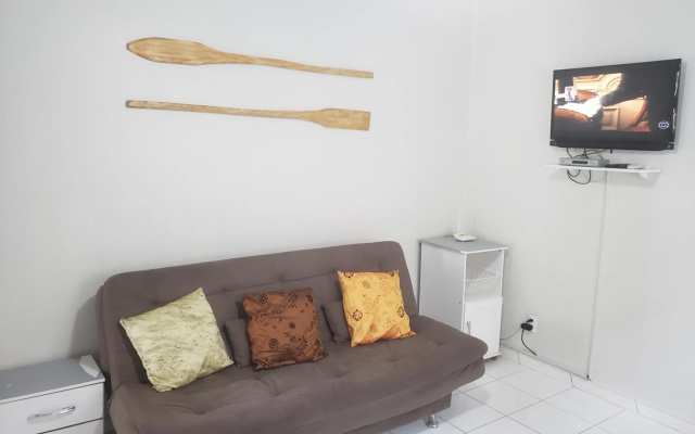 Apto 1 quarto, Centro de Bombinhas, 130 metros da praia.