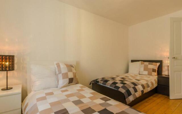 Appartement Romilly-sur-Seine, 4 pièces, 6 personnes - FR-1-543-195