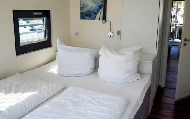 Hausboot in Boltenhagen