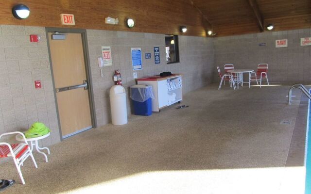 Tivoli Inn And Suites