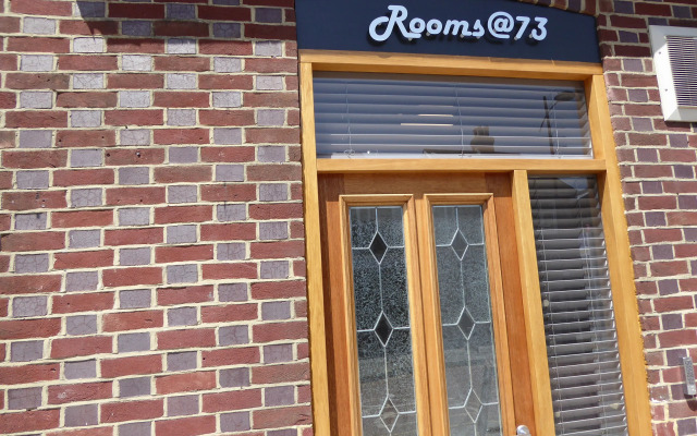 Rooms at 73