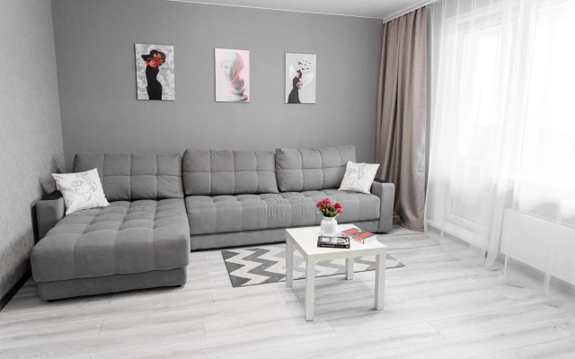 Апартаменты на проспекте Молодежный 33к1