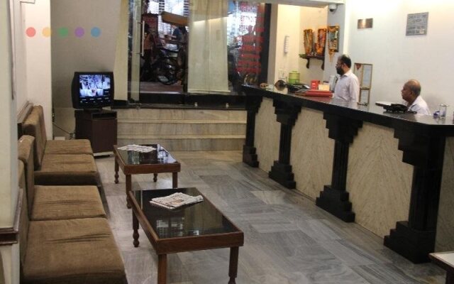 Vivek Hotel