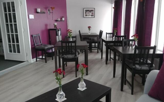 Dans Les Bras de Memphré