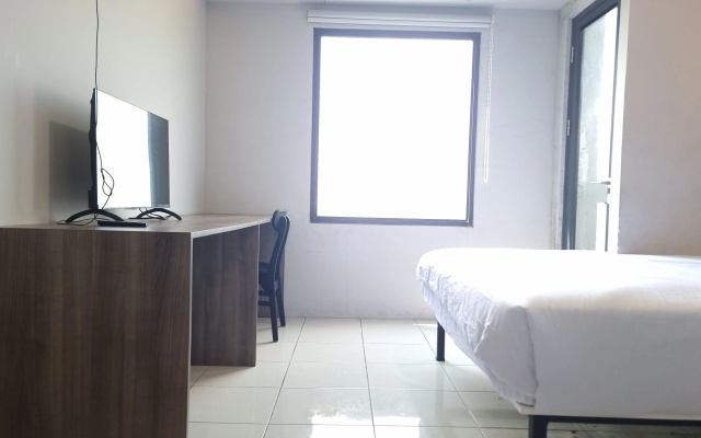 Hotel O cikarang Serviced apartment at Riverdale – Guest Rooms – Cikarang